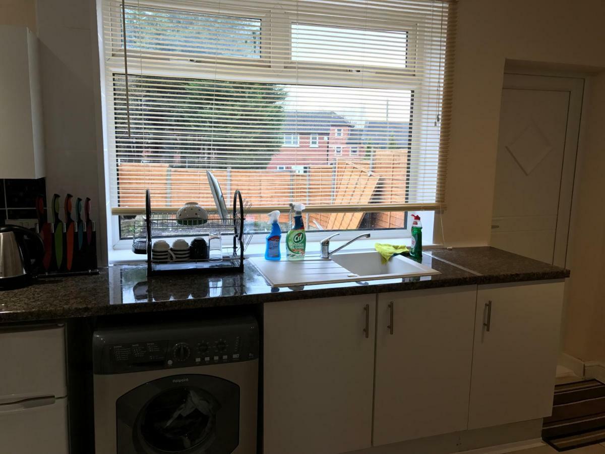 Rosewood Lodgings Special Offer For Student On Long Stay Manchester Exterior foto